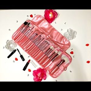 Makeup Brushes Set w/ Pink Cosmetic Pouch, 22 Pcs